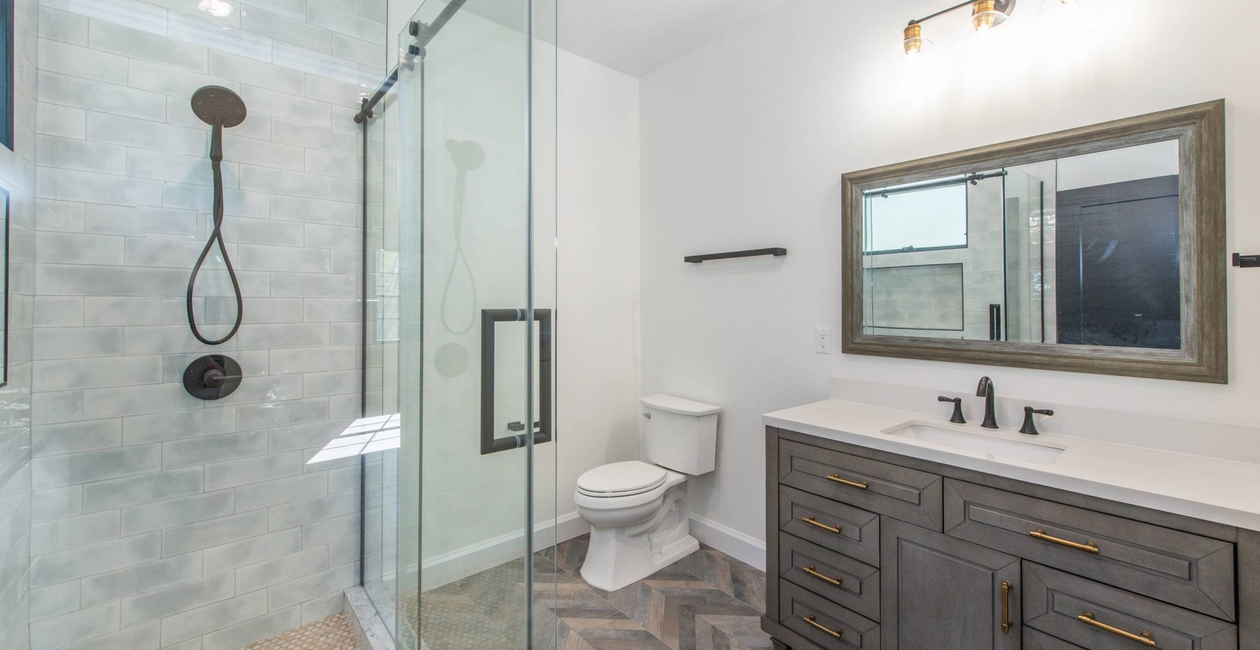 Grove Rustic Appeal 19