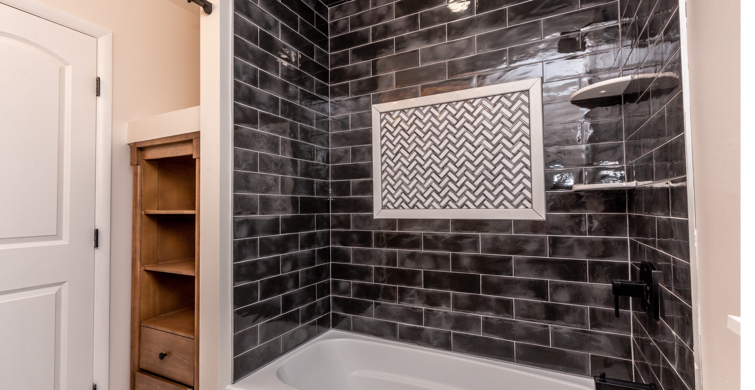 Rustic Appeal Sycamore 17